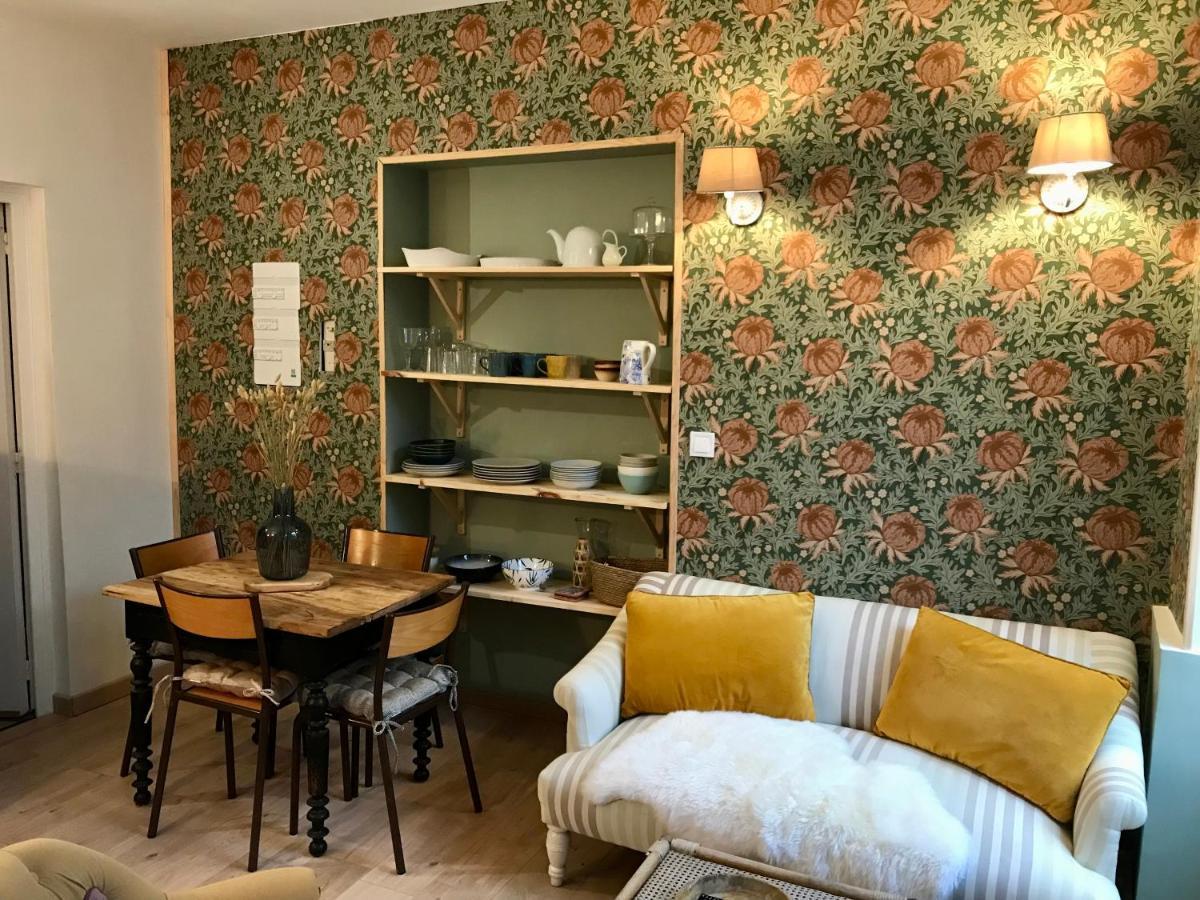Une Maison De Famille Oloron-Sainte-Marie Esterno foto