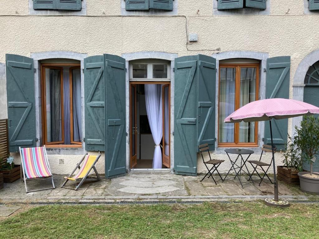 Une Maison De Famille Oloron-Sainte-Marie Esterno foto