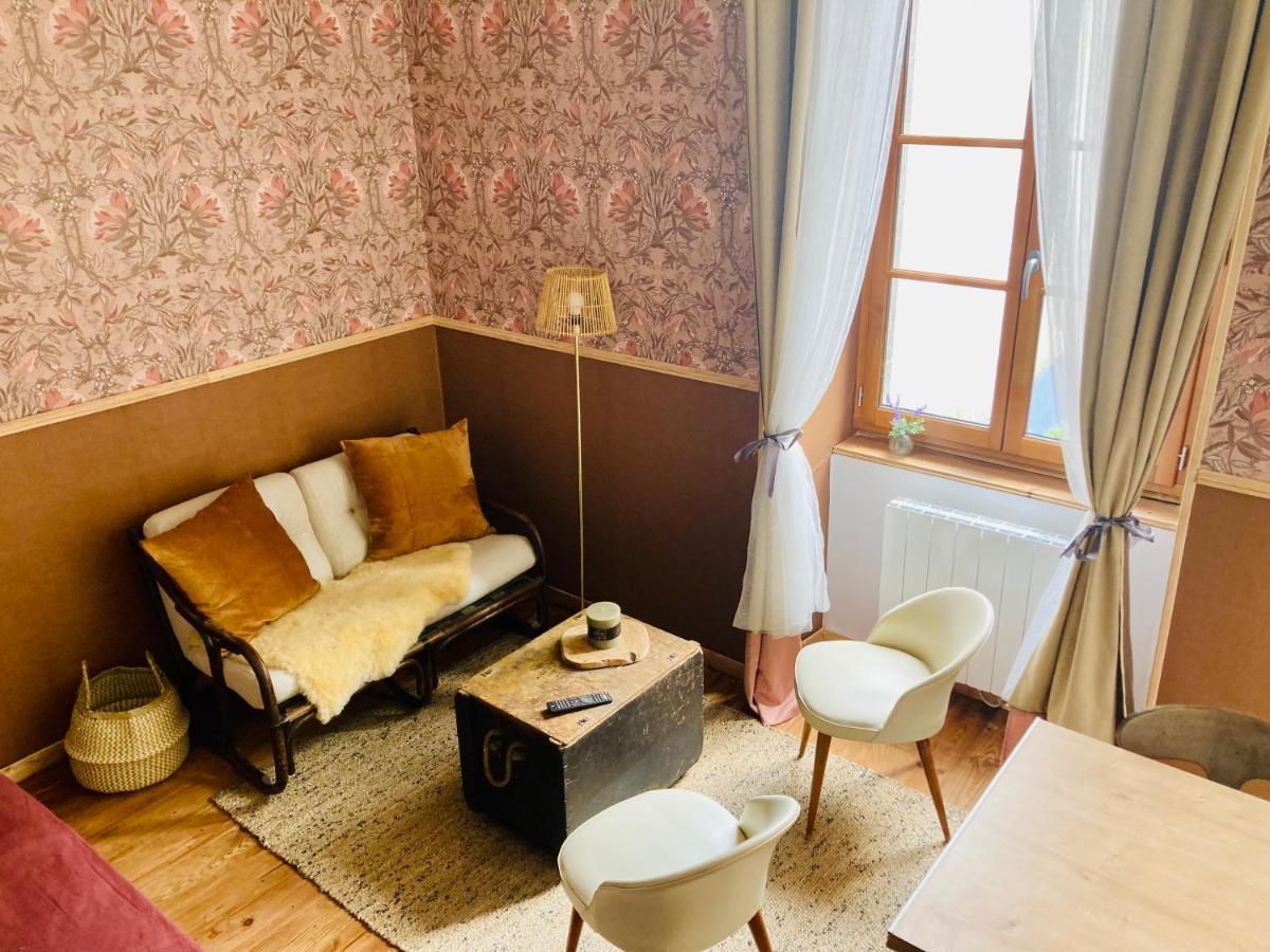 Une Maison De Famille Oloron-Sainte-Marie Esterno foto