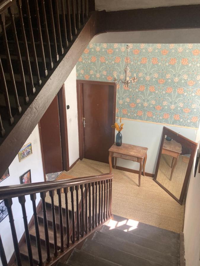 Une Maison De Famille Oloron-Sainte-Marie Esterno foto