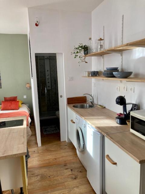 Une Maison De Famille Oloron-Sainte-Marie Esterno foto